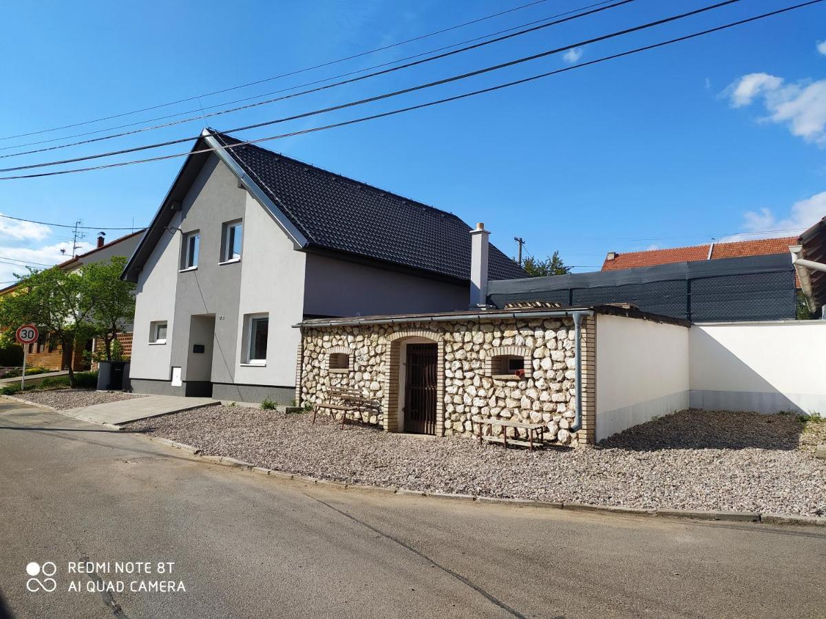 Vila Pod Majakem Přítluky Bagian luar foto