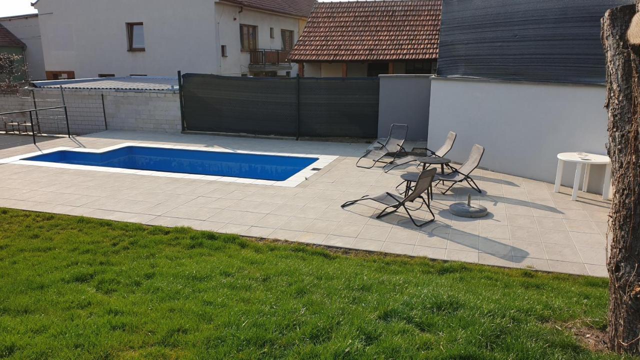 Vila Pod Majakem Přítluky Bagian luar foto